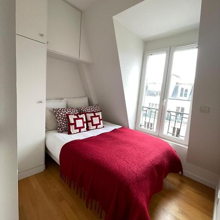 Champs De Mars - Laos Apartamento Paris Exterior foto